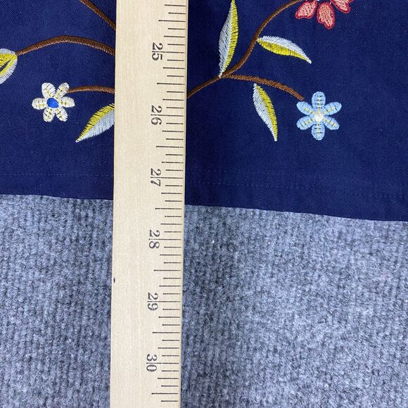 Susan Graver Style Embroidered Button Down Blouse‎ Plus Size 1X Navy Blue Floral - Picture 9 of 12